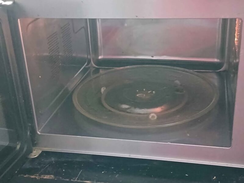 Horno Microondas Smeg, grande c/ Grill! Todo inoxdable!